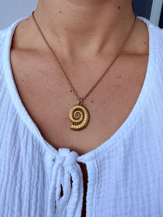 Collier SOLA en acier inoxydable DORÉ